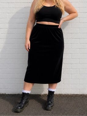 Vintage 90s Black Velvet Midi Skirt Whimsigoth Goth Gothic 1990s Womens Large